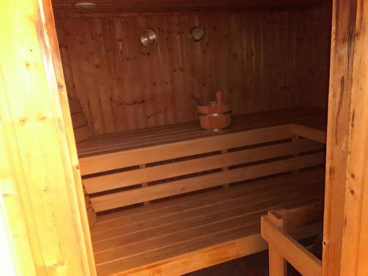 Ferienwohnung Talblick Mit Schwimmbad Bad Wildbad Bagian luar foto