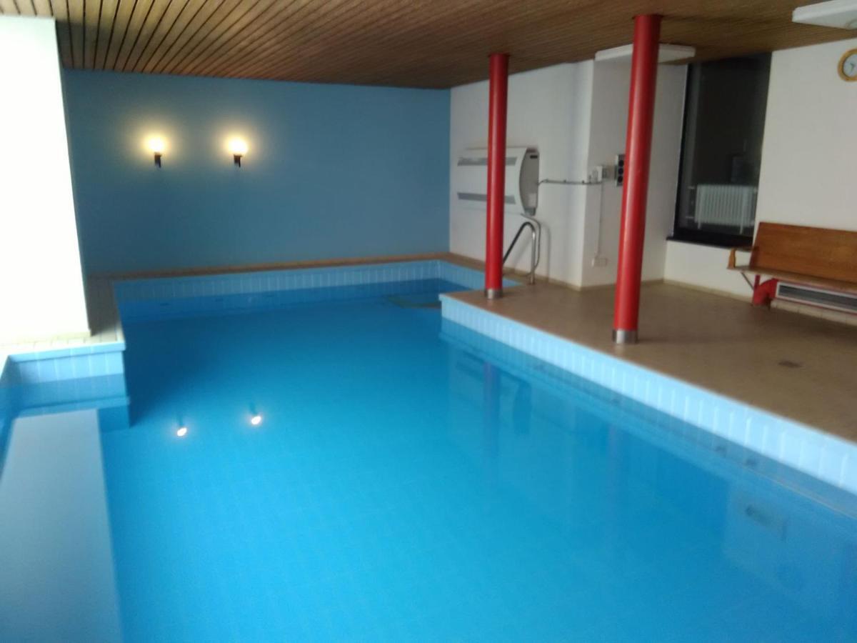 Ferienwohnung Talblick Mit Schwimmbad Bad Wildbad Bagian luar foto